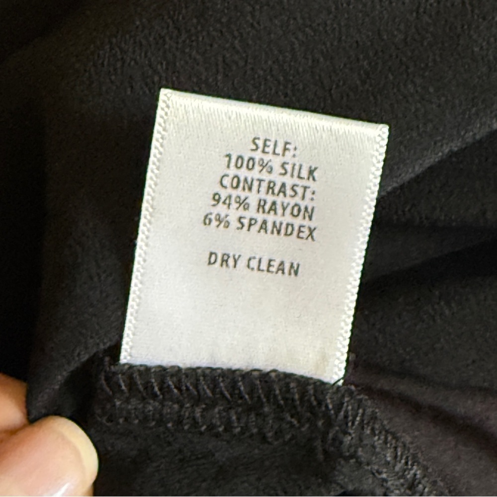 Anthropology Bailey 44 Elegant Black Faux Wrap Sleeveless Silk Top Size XS #1687 - Picture 6 of 6